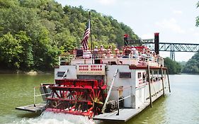 Shaker Village Of Pleasant Hill